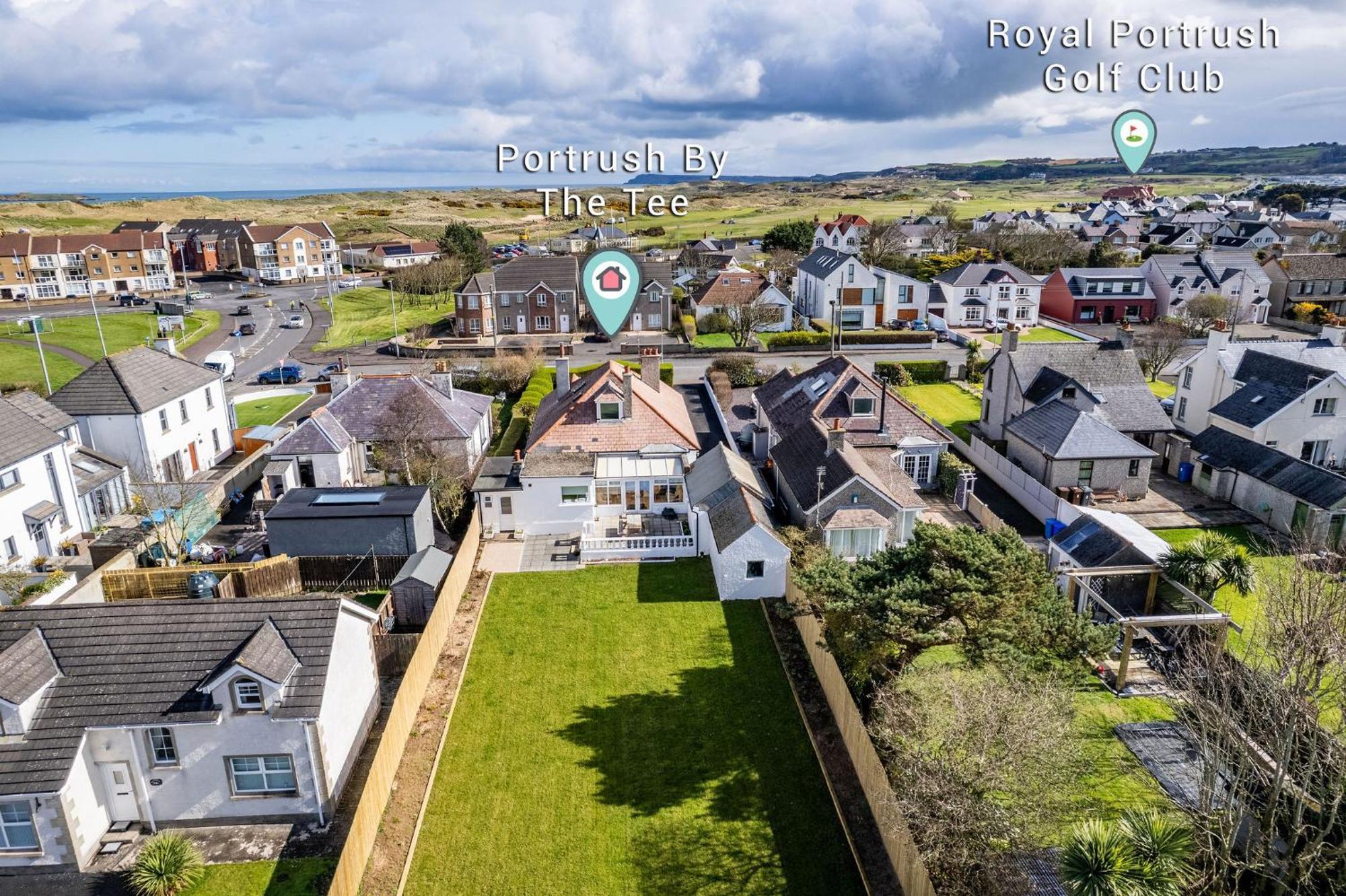 Villa Portrush By The Tee Esterno foto