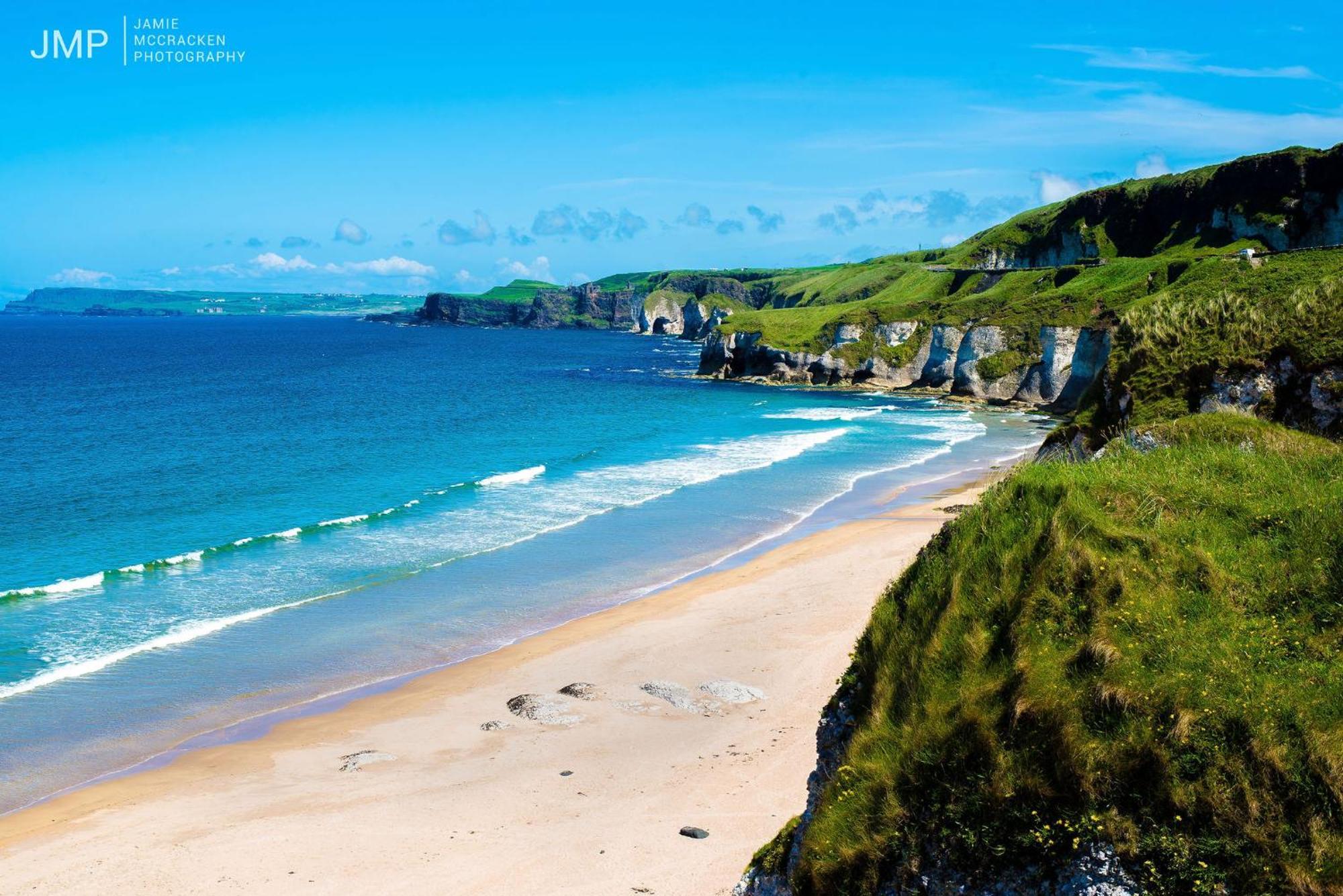 Villa Portrush By The Tee Esterno foto