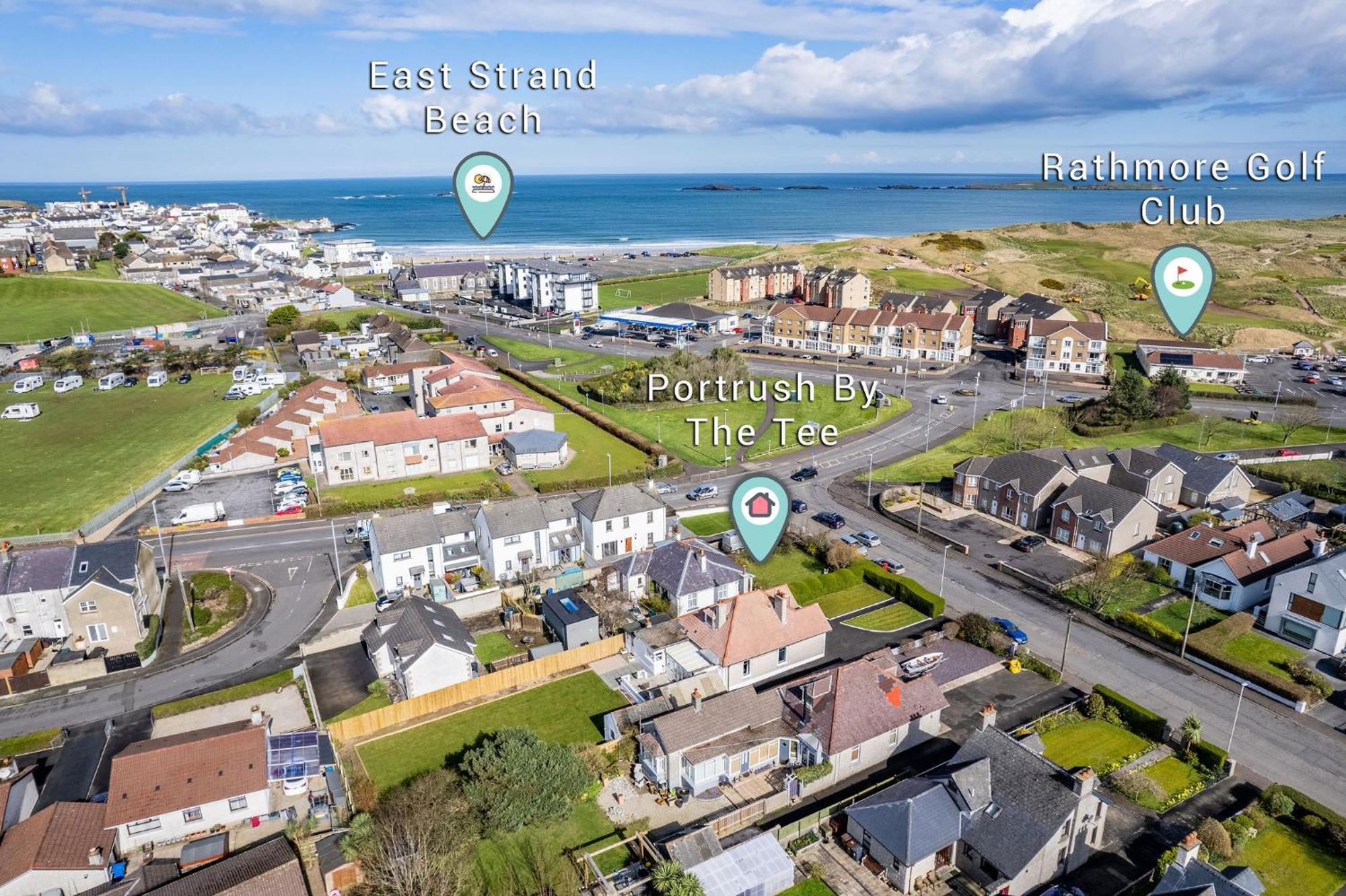 Villa Portrush By The Tee Esterno foto
